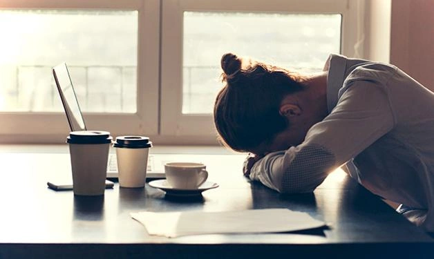 آیا قهوه باعث بی‌خوابی می‌شود؟